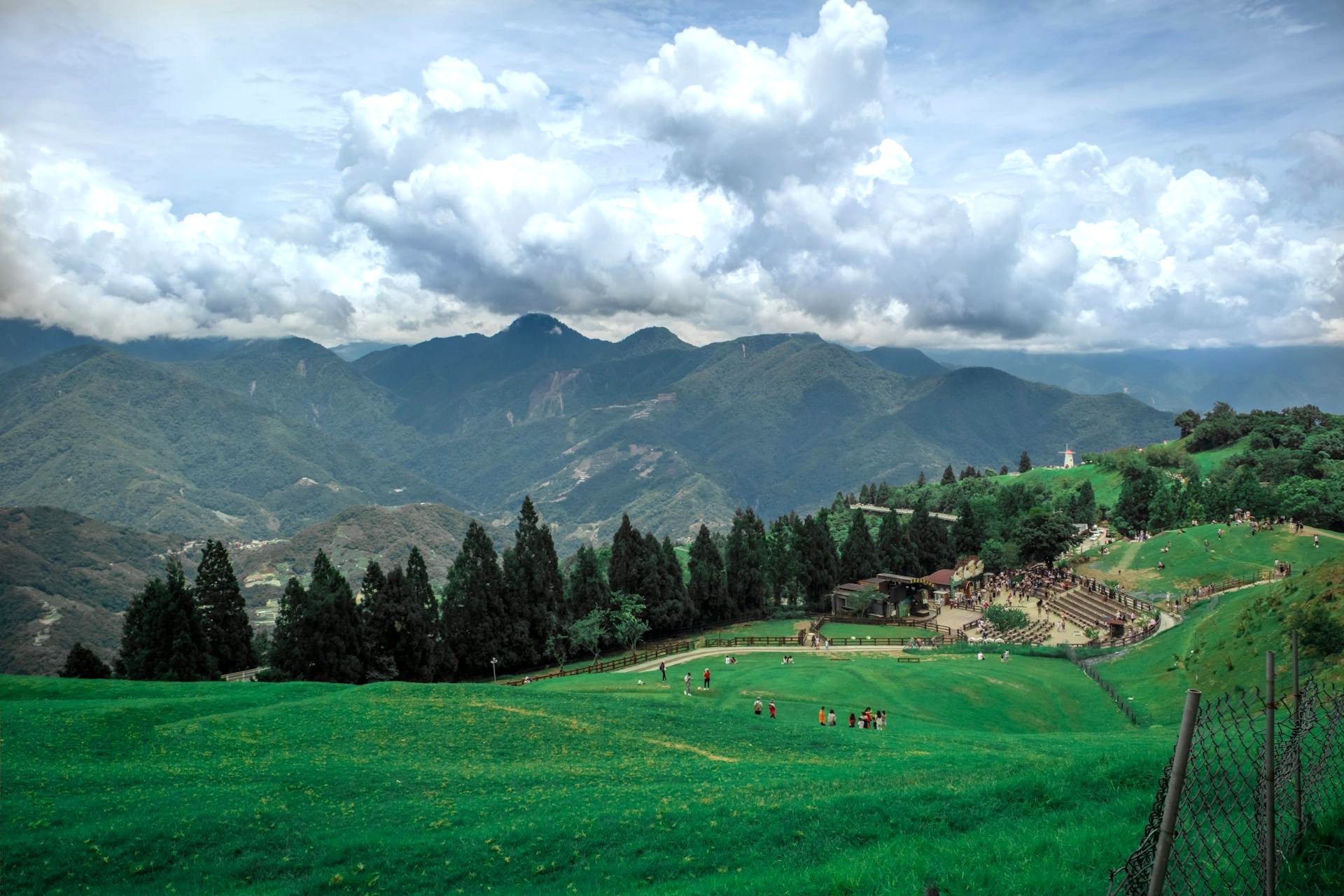 台灣，一次走不完，也值得慢慢走